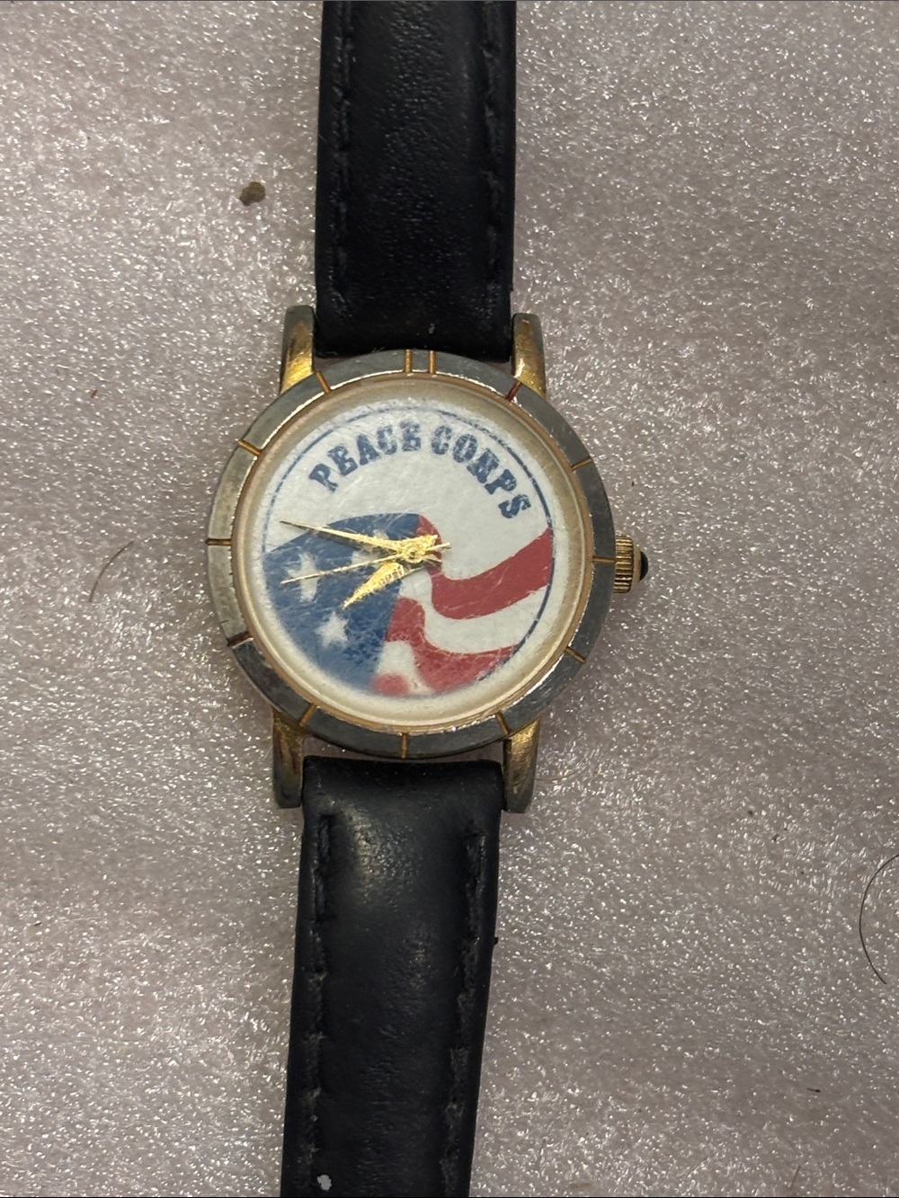 Peace Corps Logo Wristwatch with Black Leather Strap old quartz